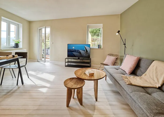 Moseltraum - Grosszuegiges Townhouse Mit Sauna & Sonnenterrasse - Platz Fuer 6 Personen - Marvin Jeske Retreats Ürzig